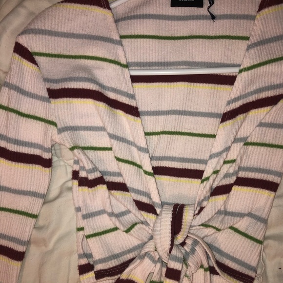 Urban Outfitters striped wrap long sleeve - Picture 2 of 3